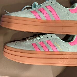 Brand new Addidas platform Gazelle sneakers